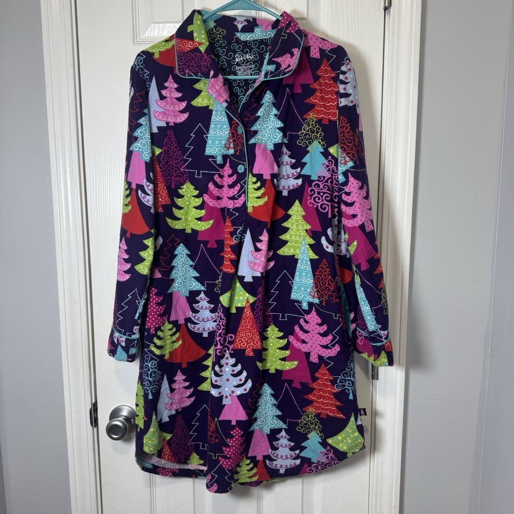 Nick & Nora Christmas Tree Gown Purple Sleep Shirt Flannel Size Medium